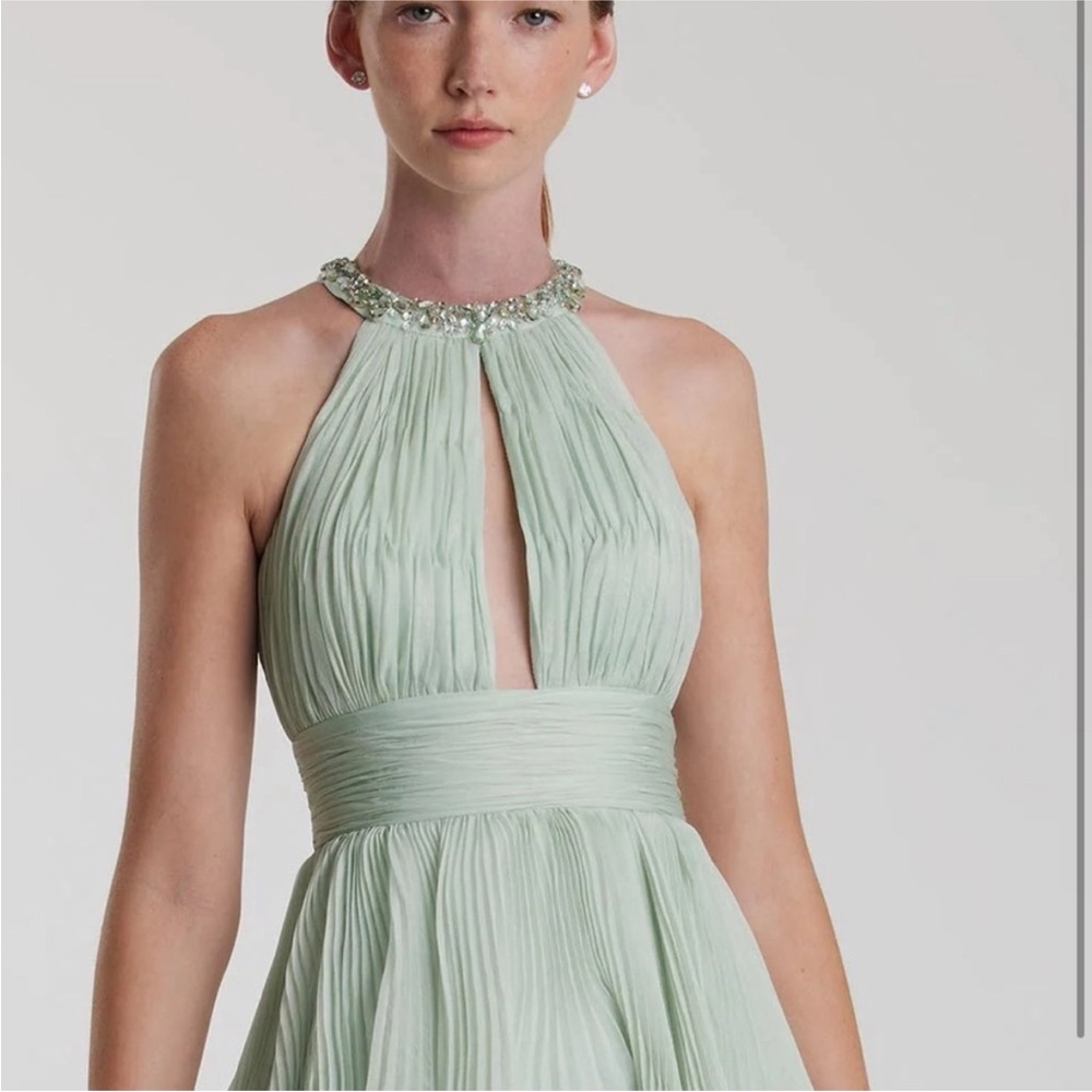 Mac Duggal Green High Neck Chiffon Tiered Gown with Cutout 49835 Mint sz 6 NWT - Picture 4 of 10
